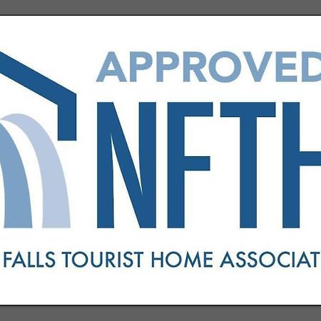Falls Retreat - Walk To The Falls, The Casino And All Downtown Restaurants - Across From The Aquarium نياغارا فالس، نيويورك المظهر الخارجي الصورة